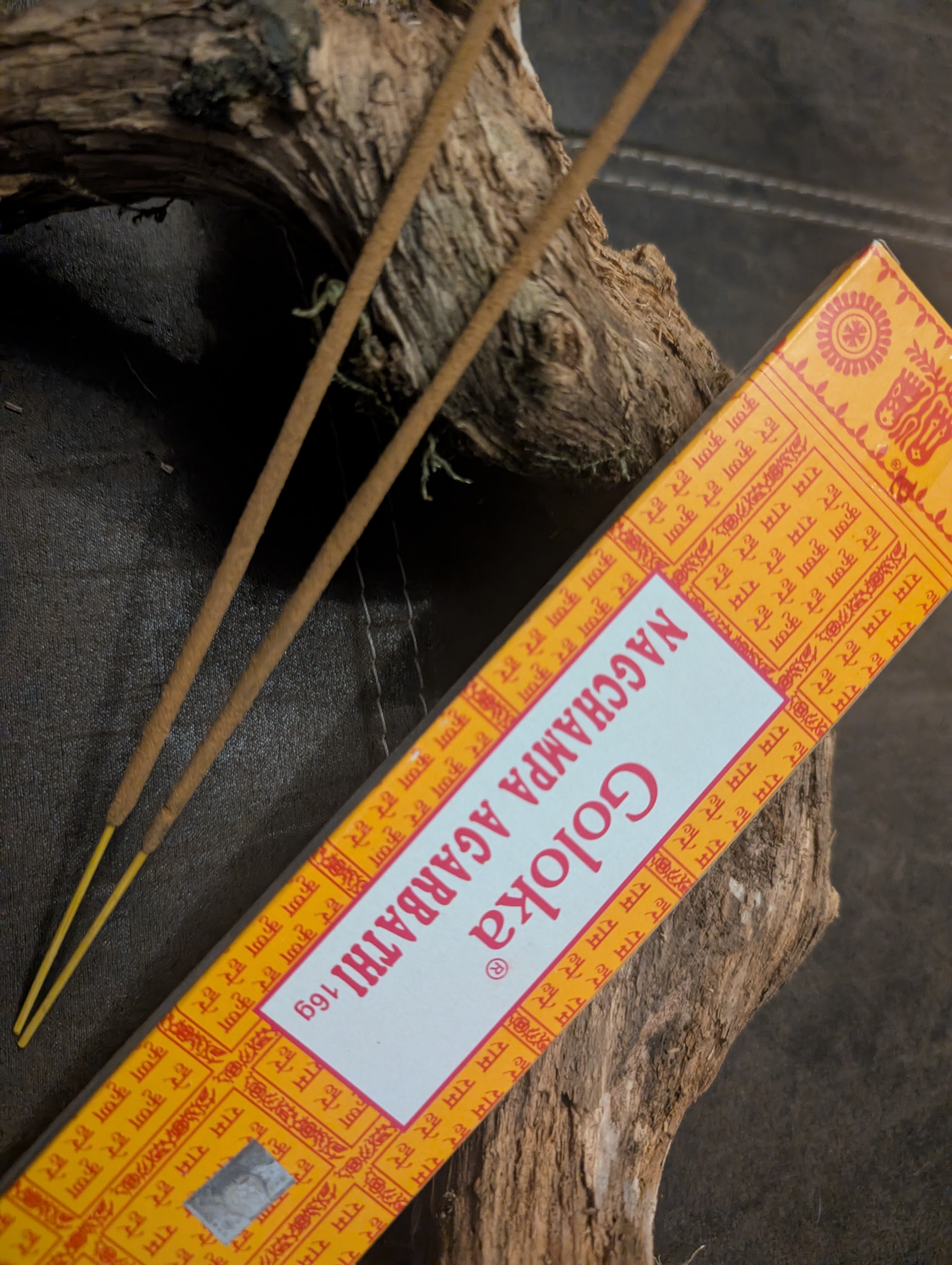 Räucherstäbchen Goloka Nag Champa gelb