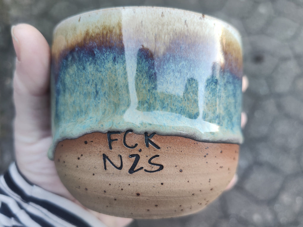 FCK NZS Becher