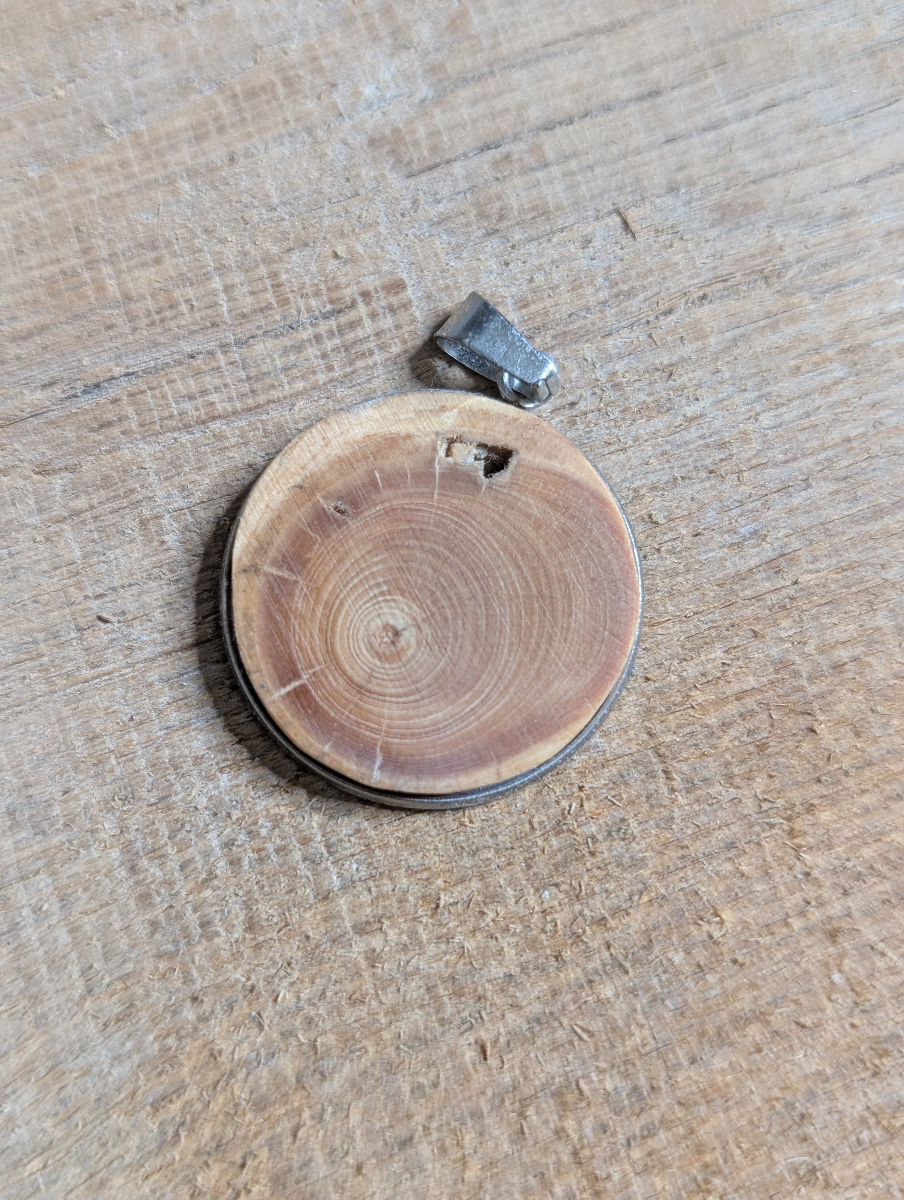 Baumperlen Anhänger -  handgemachter Naturschmuck aus Holz
